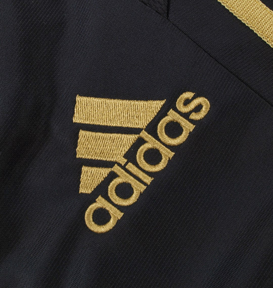 adidas ウォームアップハーフパンツ ブラック×ゴールド