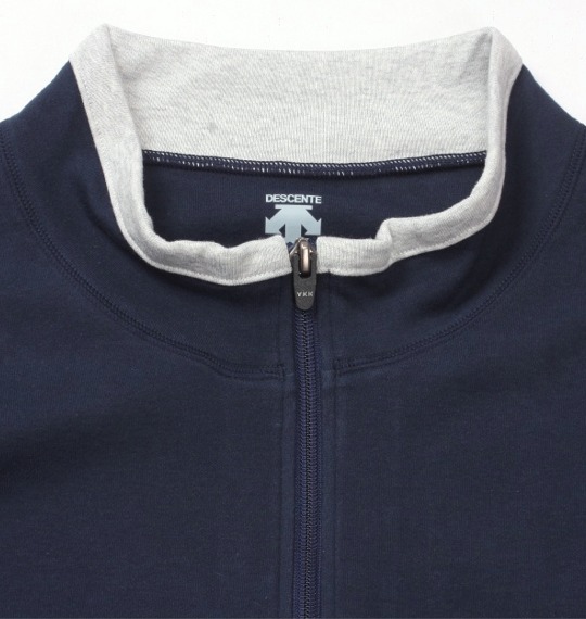 DESCENTE ハーフジップスムースシャツ ネイビー