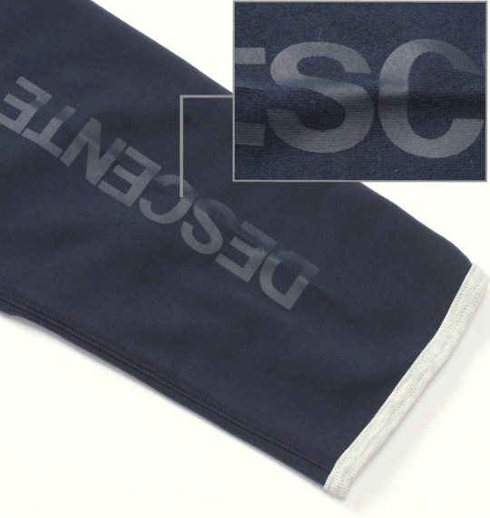 DESCENTE ハーフジップスムースシャツ ネイビー