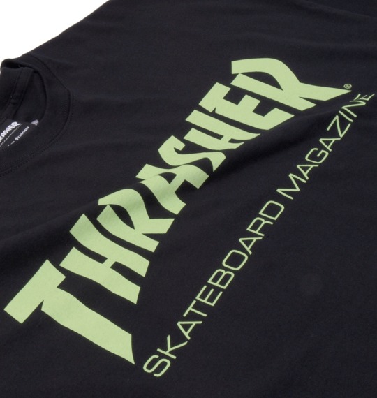 THRASHER Tシャツ(半袖) ブラック×グリーン