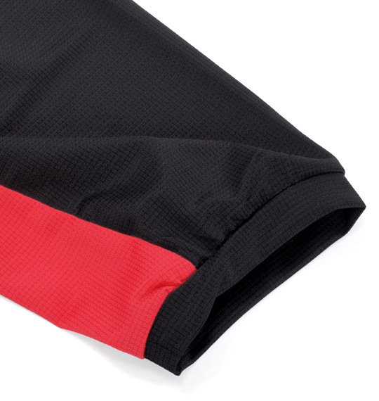 DESCENTE ドライトランスファー長袖Tシャツ ブラック