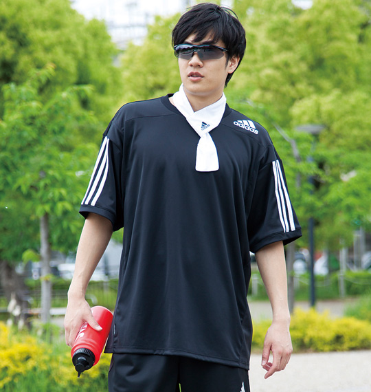 adidas 半袖Tシャツ ブラック