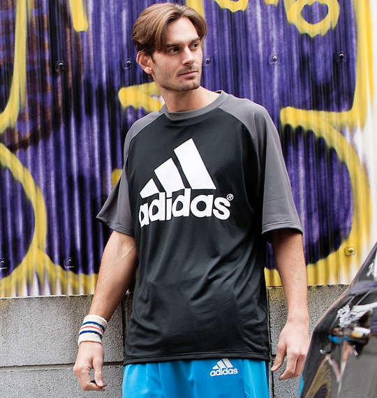 adidas 半袖Tシャツ ブラック