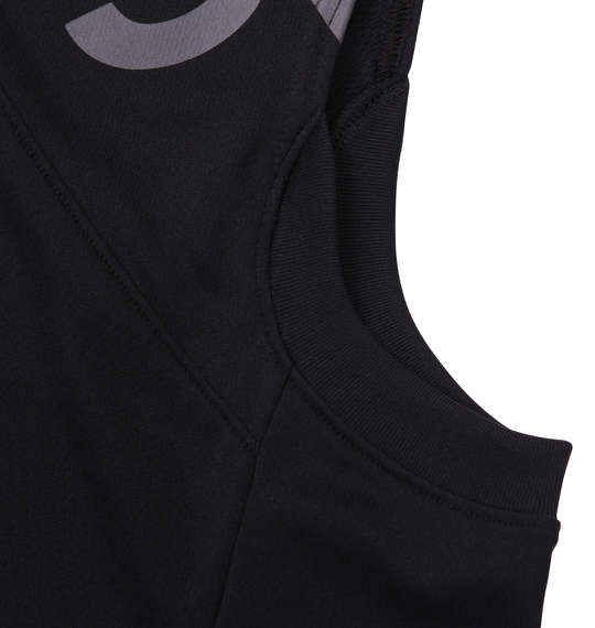 DESCENTE スリーブレスシャツ ブラック