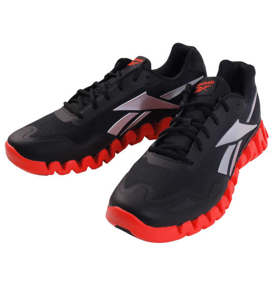 Reebok スニーカー(ZIG PULSE) ブラック
