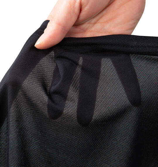 まるで着る冷蔵庫 Vネック半袖Tシャツ ブラック