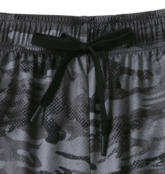 OUTDOOR PRODUCTS DRYメッシュカモフラ柄ハーフパンツ ブラック系