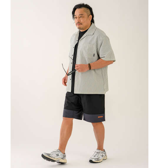 OUTDOOR PRODUCTS ナイロンバイカラークライミングハーフパンツ ブラック×グレー