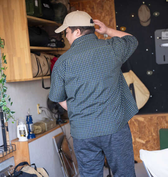 OUTDOOR PRODUCTS ブロードチェックレギュラーカラー半袖シャツ ネイビー系