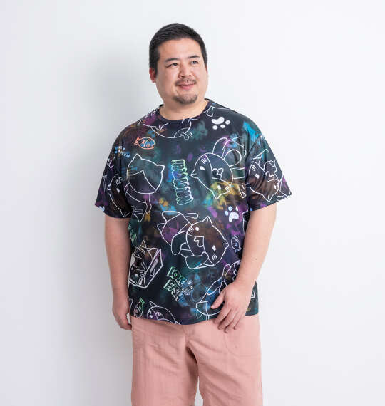 NECOBUCHI-SAN DRYハニカムメッシュ昇華総柄半袖Tシャツ ブラック