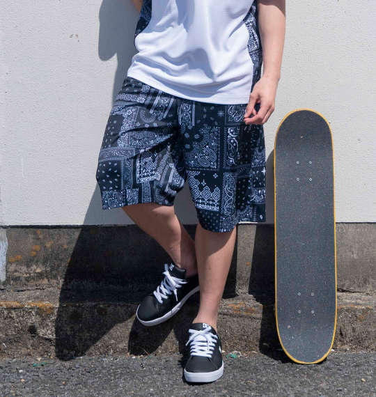 DCSHOES 23 ST DRYFASTハーフパンツ ブラックバンダナ