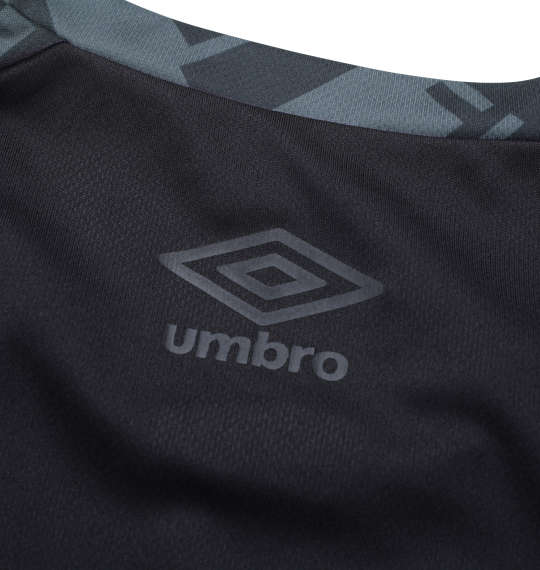 UMBRO グラフィックプラクティス半袖Tシャツ ブラック