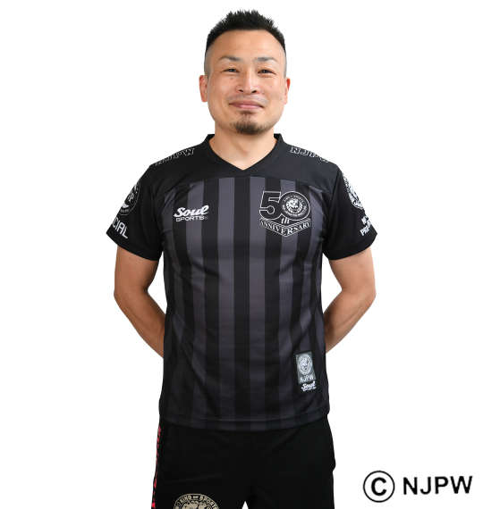 SOUL SPORTS×新日本プロレス 新日本プロレス50周年記念SOUL SPORTSレプリカレフェリーシャツ ブラック