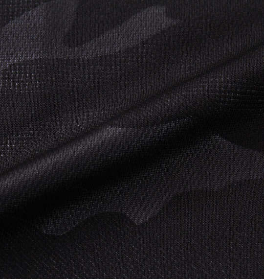 SY32 by SWEET YEARS エクスチェンジエンボスカモ半袖Tシャツ ブラック