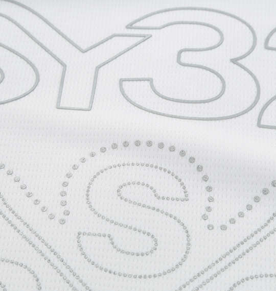 SY32 by SWEET YEARS グラフィックポイント半袖モックネックシャツ ホワイト